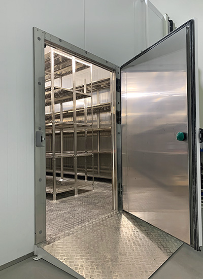 Камера постоянных климатических условий Камера постоянных климатических условий-фото